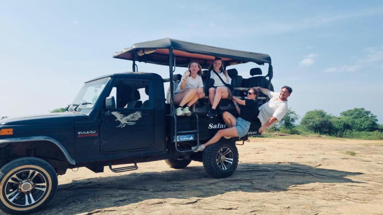 Nature Lovers Safari & Villa Удавалаве Екстериор снимка